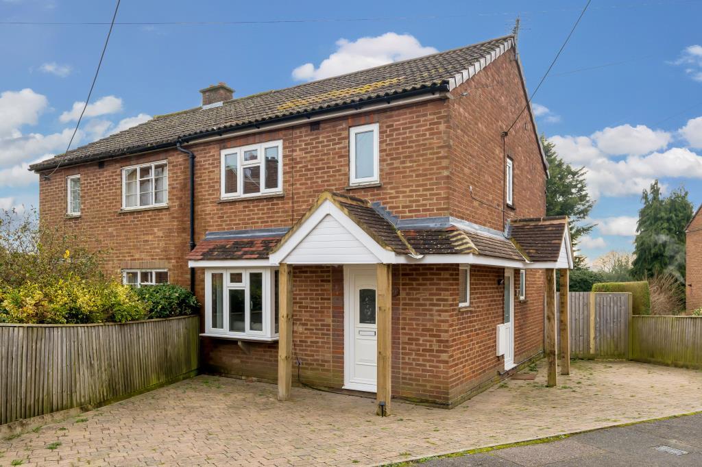 Main image of property: Snowhill Cottages, Ashley Green, HP5