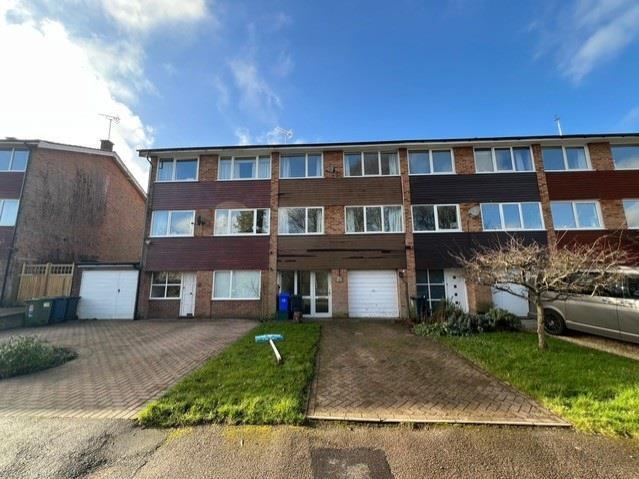 Main image of property: 10 Trafford Close, Great Missenden, HP16