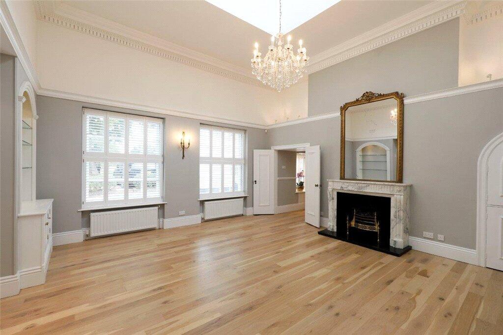 Main image of property: The Keir, 24 West Side Common, SW19
