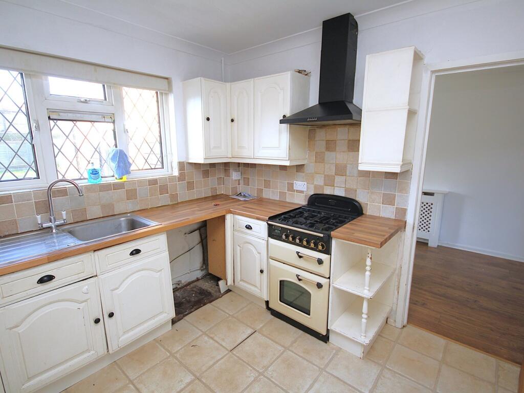 Additional property image - Methuen Road, Waterloo, Poole, BH17