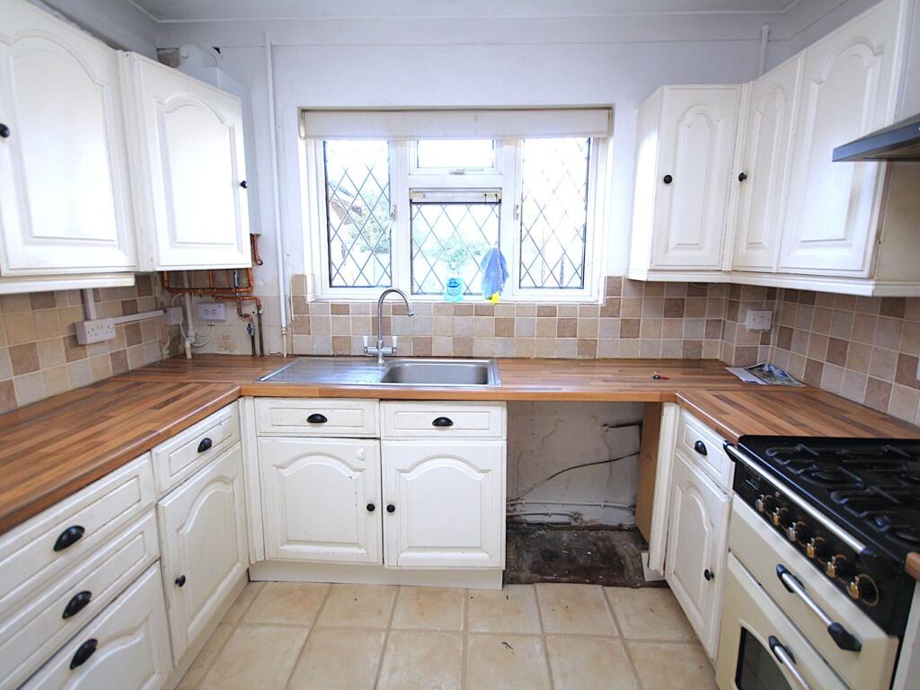 Additional property image - Methuen Road, Waterloo, Poole, BH17