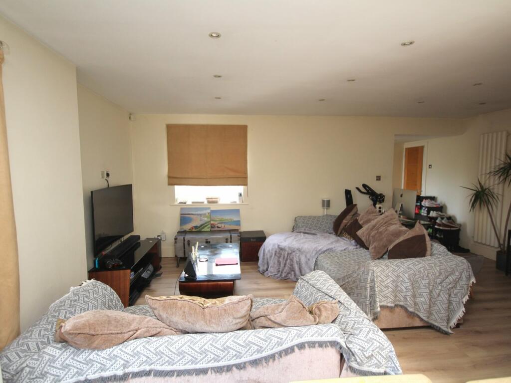 Additional image 10 of Jennings Road, Conifer Park, Poole, BH14