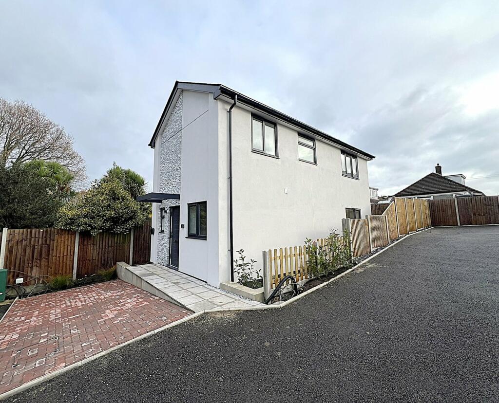Additional property image - The Burrows, Oakdale , Poole, BH15