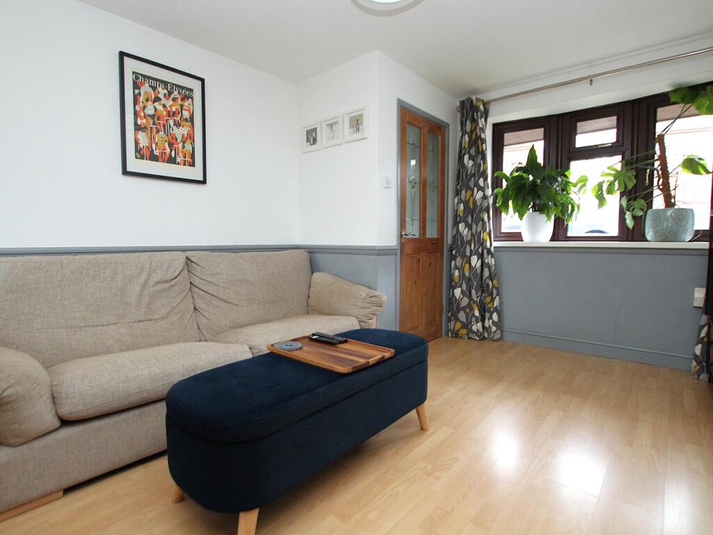 Additional property image - Ross Gardens, Bournemouth, BH11
