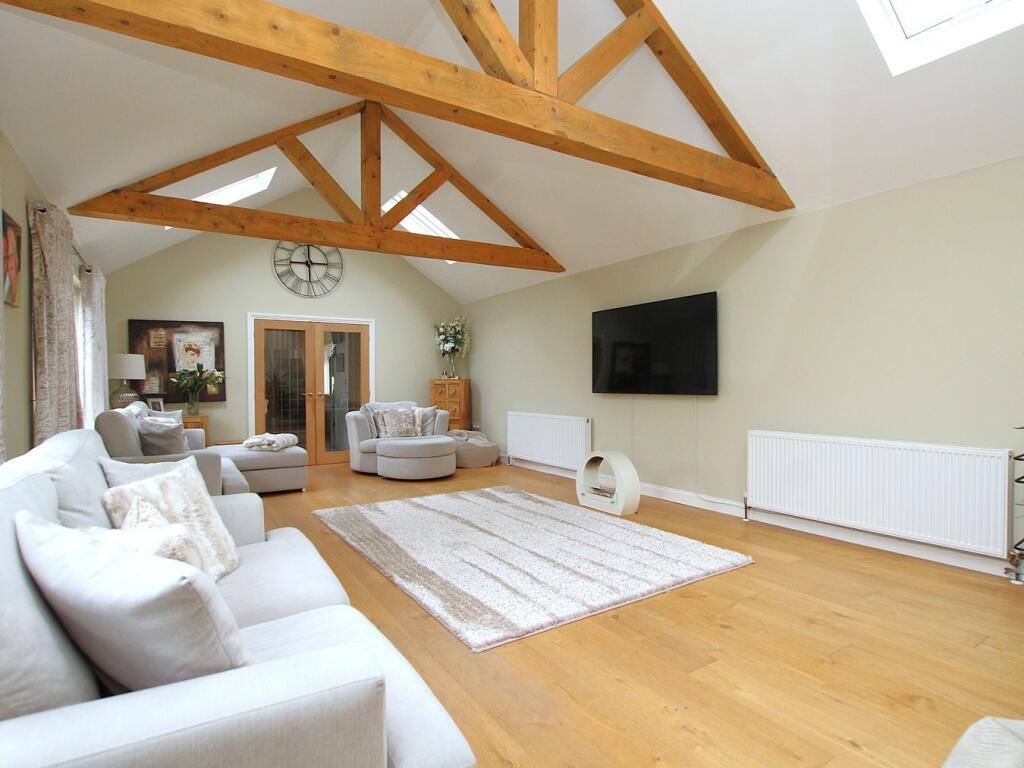 Additional property image - Pergin Crescent, Poole, BH17