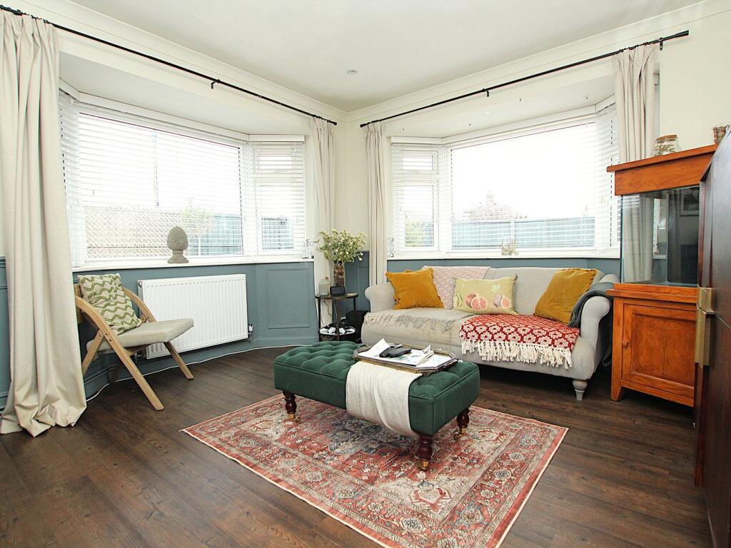 Additional property image - Pergin Crescent, Poole, BH17