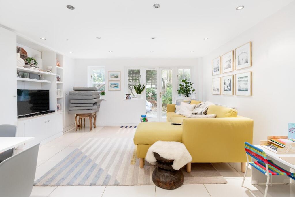 Main image of property: Fleet Road, South End Green NW3