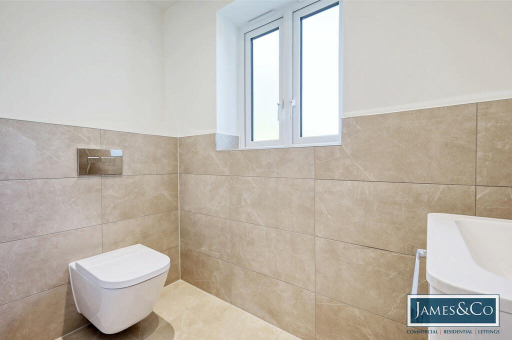 Additional property image - Clapton Hall Lane, Dunmow