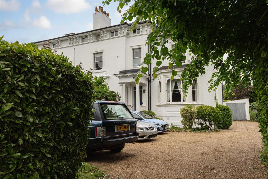 Main image of property: Wray Park Road, Reigate