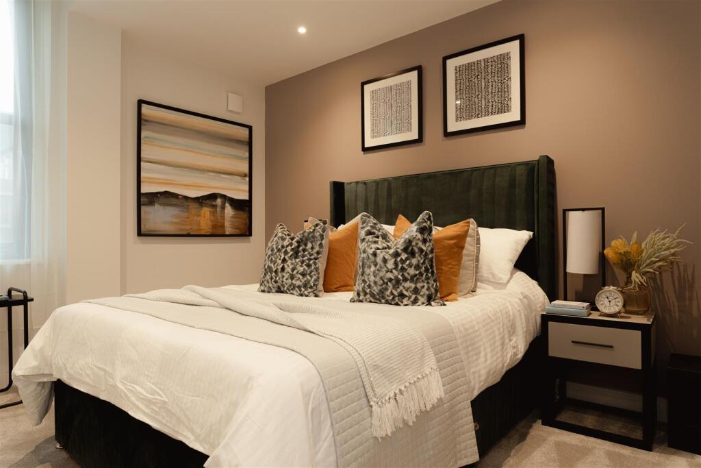 Main image of property: The Vale, Roebuck Close, Reigate