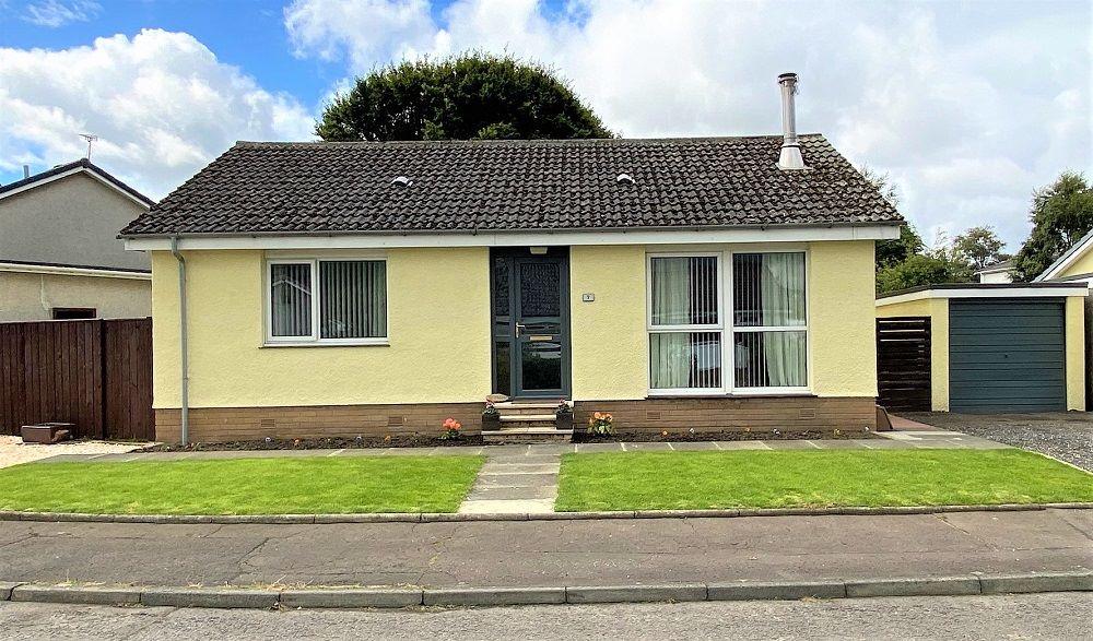 2 bedroom bungalow for sale in Brambling, 7 Argyll Place, Saline