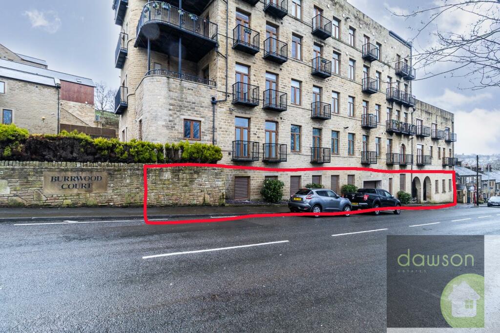 Commercial property for sale in Stainland Road, Holywell Green, Halifax