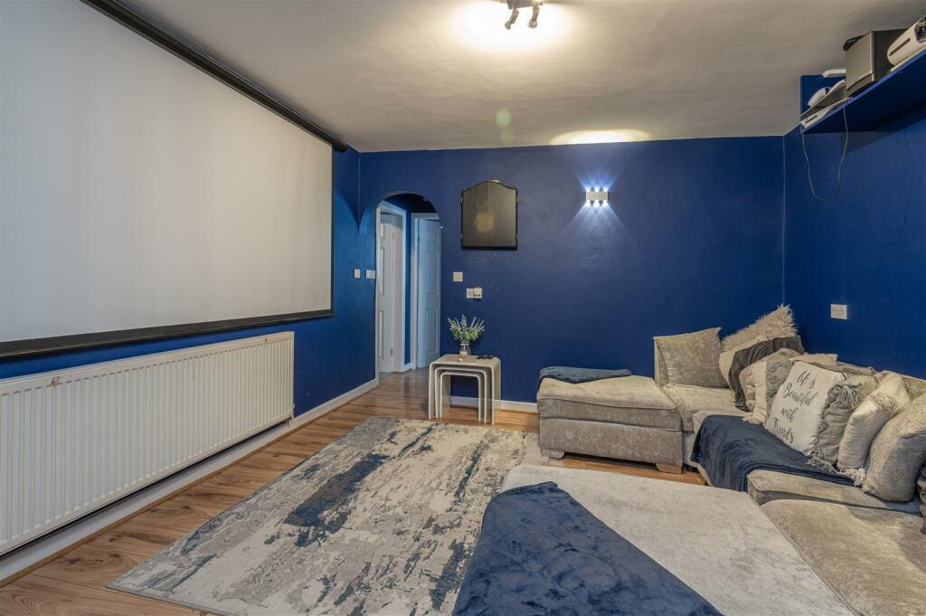 Additional property image - Saxton Avenue, Bradford