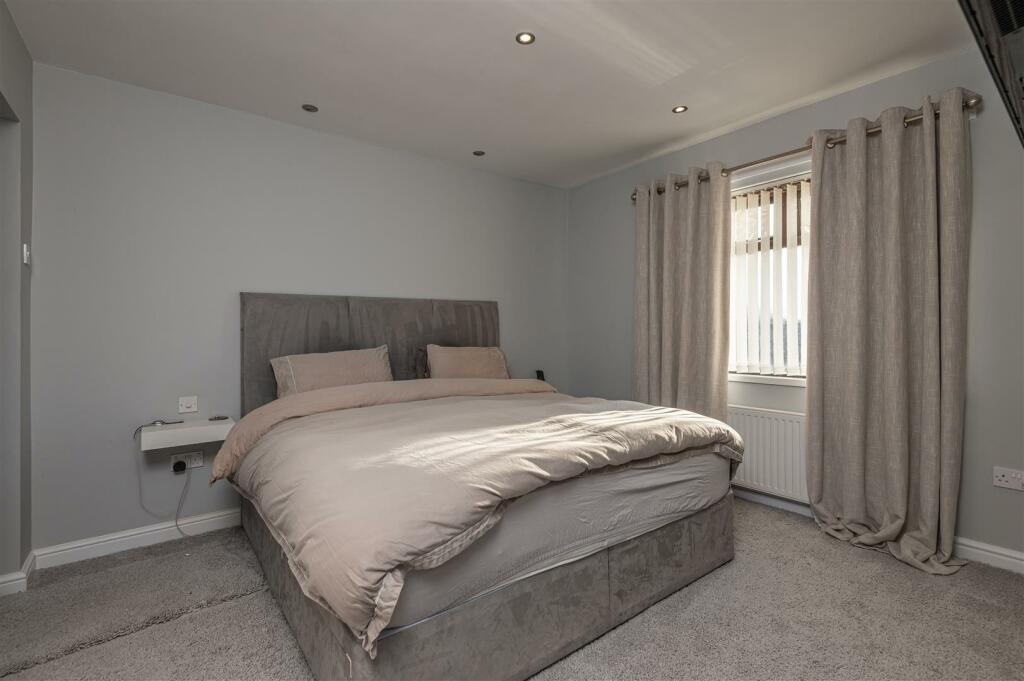 Additional property image - Saxton Avenue, Bradford