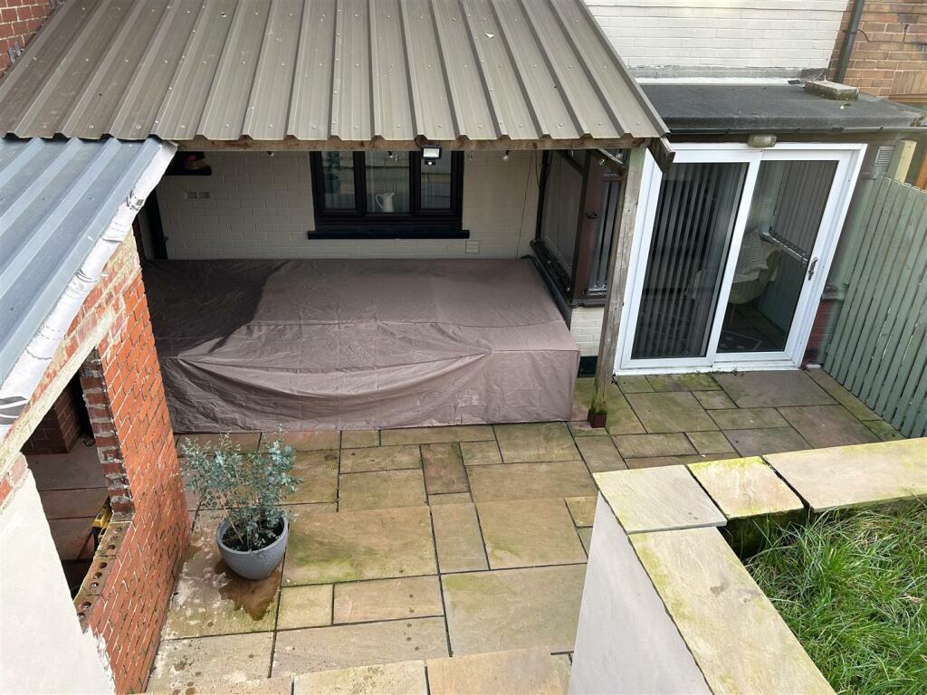 Additional property image - Saxton Avenue, Bradford
