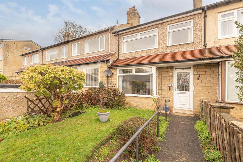 Main image of property: Sunnybank Crescent, Greetland, Halifax