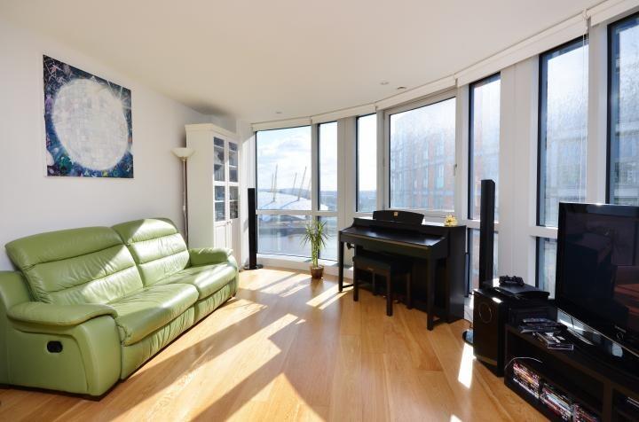 Main image of property: Fairmont Avenue, London, E14