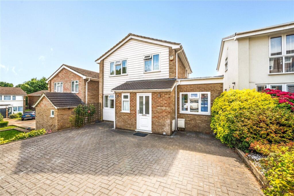 Main image of property: Dunster Close, High Barnet, EN5