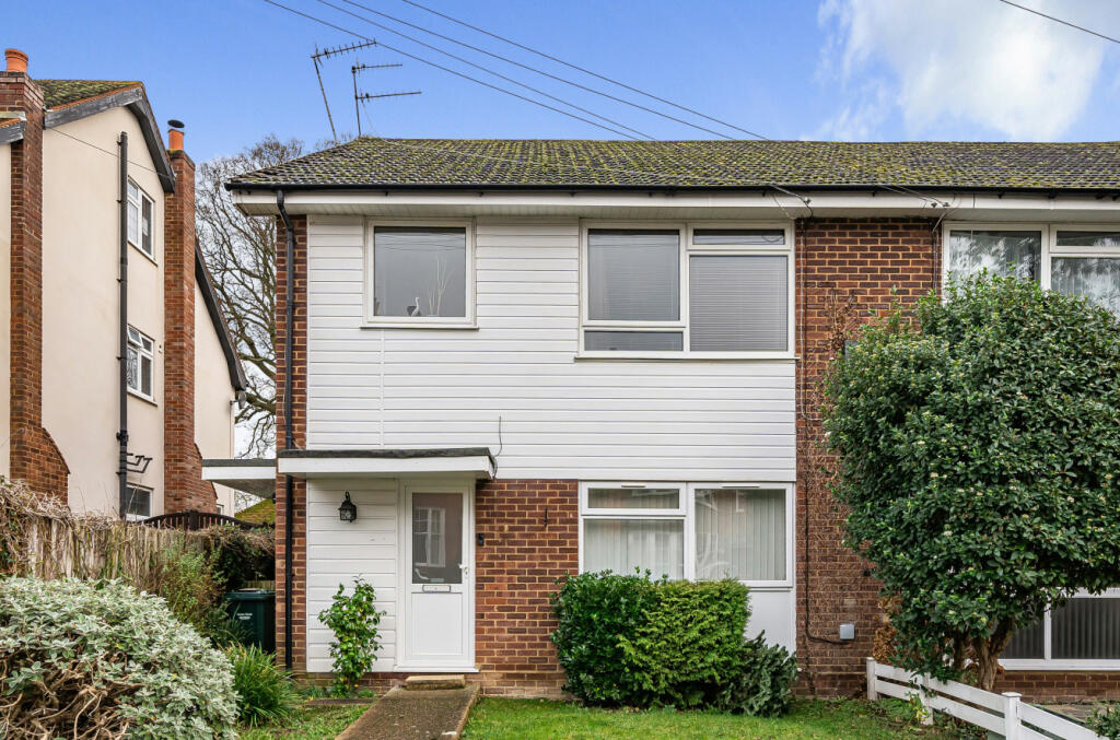 Main image of property: Clifford Road, Barnet, EN5