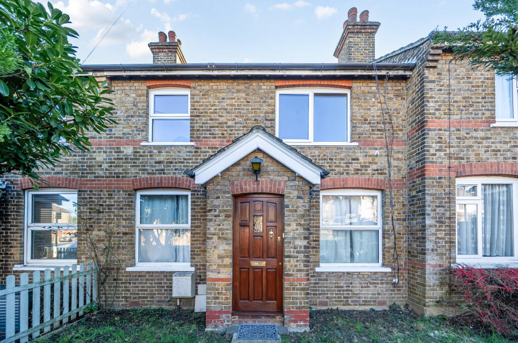 Main image of property: Mays Lane, Barnet, EN5