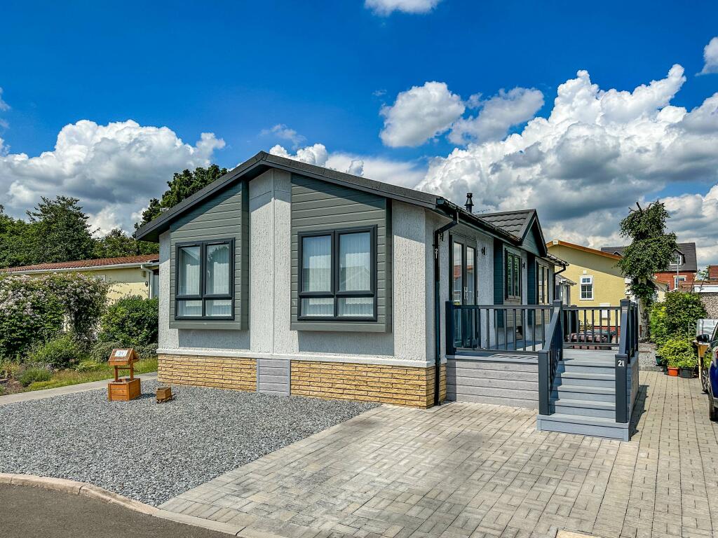 Main image of property: Mayfield Park, Mobile Home Site, Breaston, DE72
