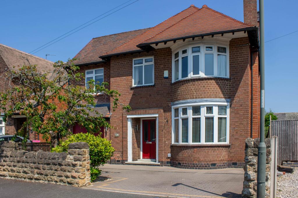 4 bedroom detached house for sale in Trowell Grove, Long Eaton NG10 4BB