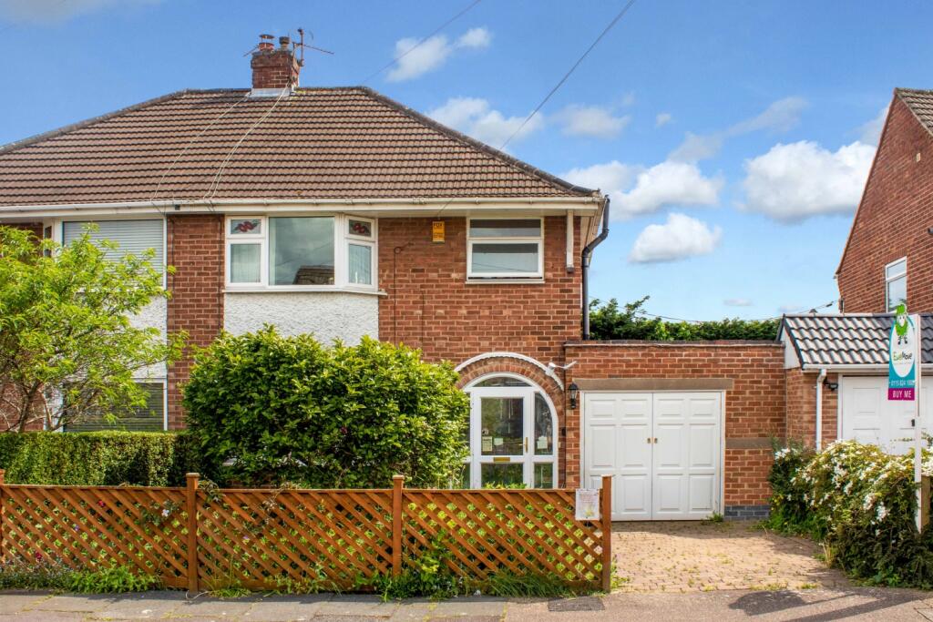 3 bedroom semidetached house for sale in Kirkham Drive, Toton