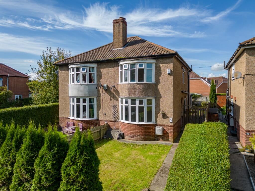 3 bedroom semidetached house for sale in Leeming Lane, Catterick