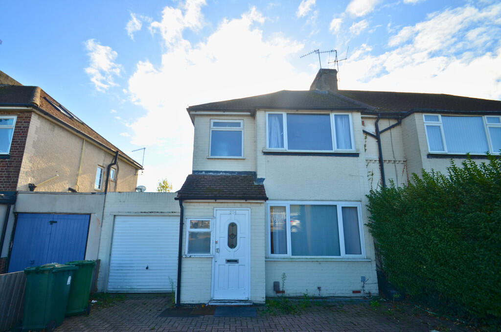 Main image of property: London Road, Staines-upon-Thames
