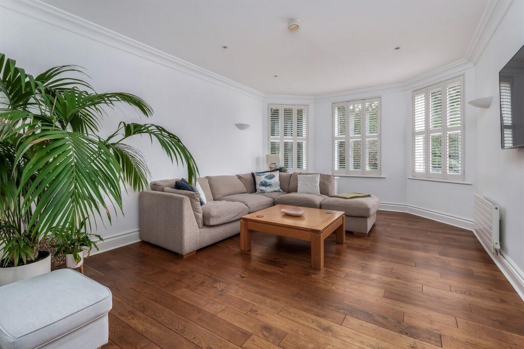 Main image of property: The Avenue, Sunbury-on-Thames