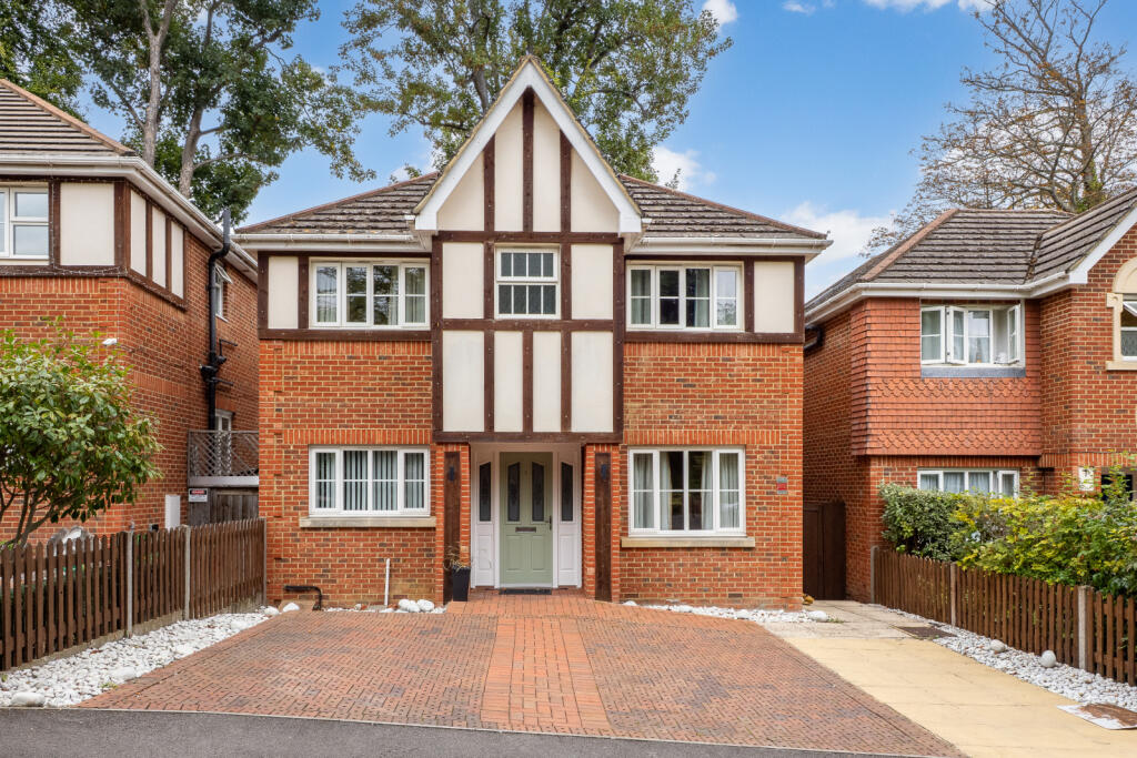 Main image of property: Riverside Close, Wallington, Surrey, SM6