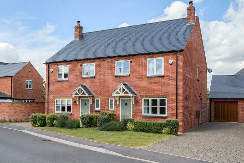 3 bedroom house for sale in Wellington Drive, Gilmorton, Lutterworth, LE17