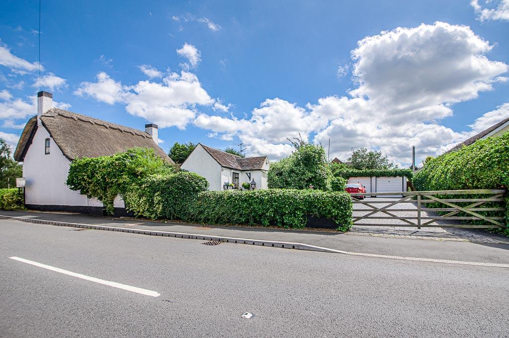 3 bedroom cottage for sale in Coventry Road, Wolvey, Hinckley, LE10