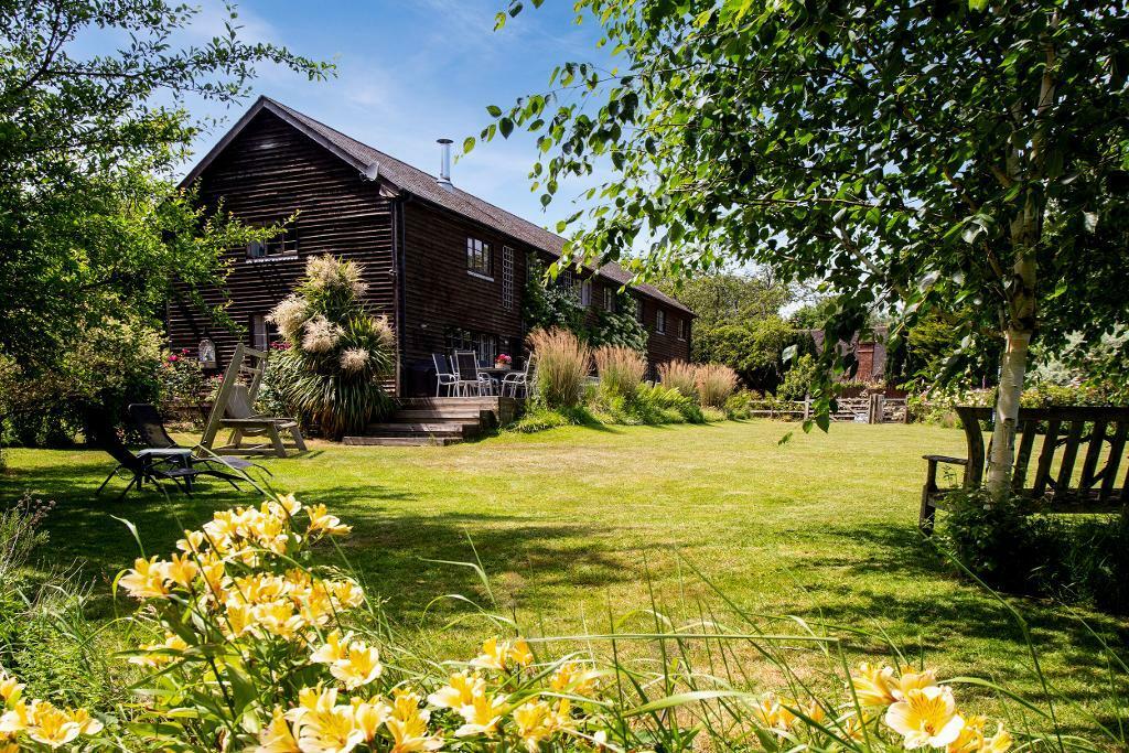 6 bedroom detached house for sale in Hawkhurst Road, Cranbrook, Kent