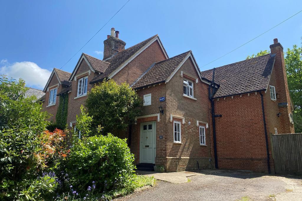 Main image of property: Lillesden Cottages, Hawkhurst, Kent, TN18 4NS