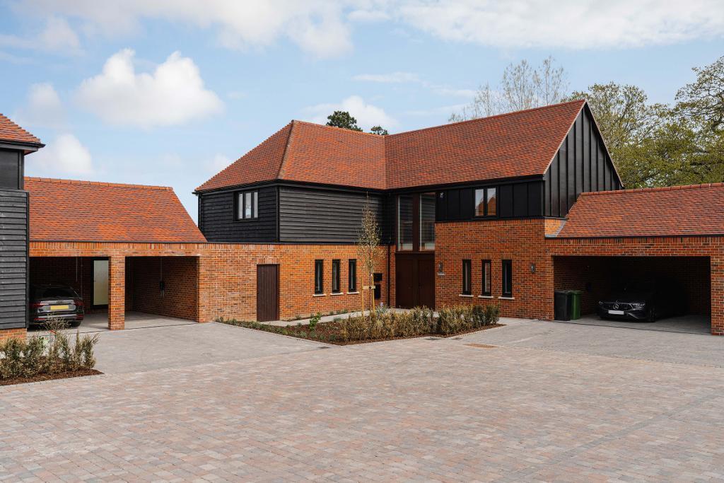 Main image of property: Little Randolph Farm, Tenterden Road, Biddenden, Kent, TN27 8BG