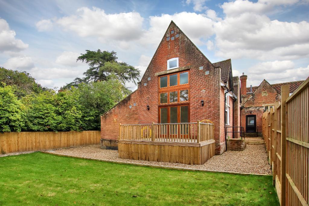 Main image of property: The Green, Benenden, Kent, TN17 4DN