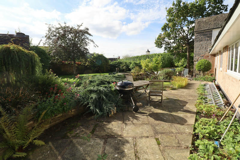 Additional property image - The Green, Dadlington, Leicestershire, CV13 6JB