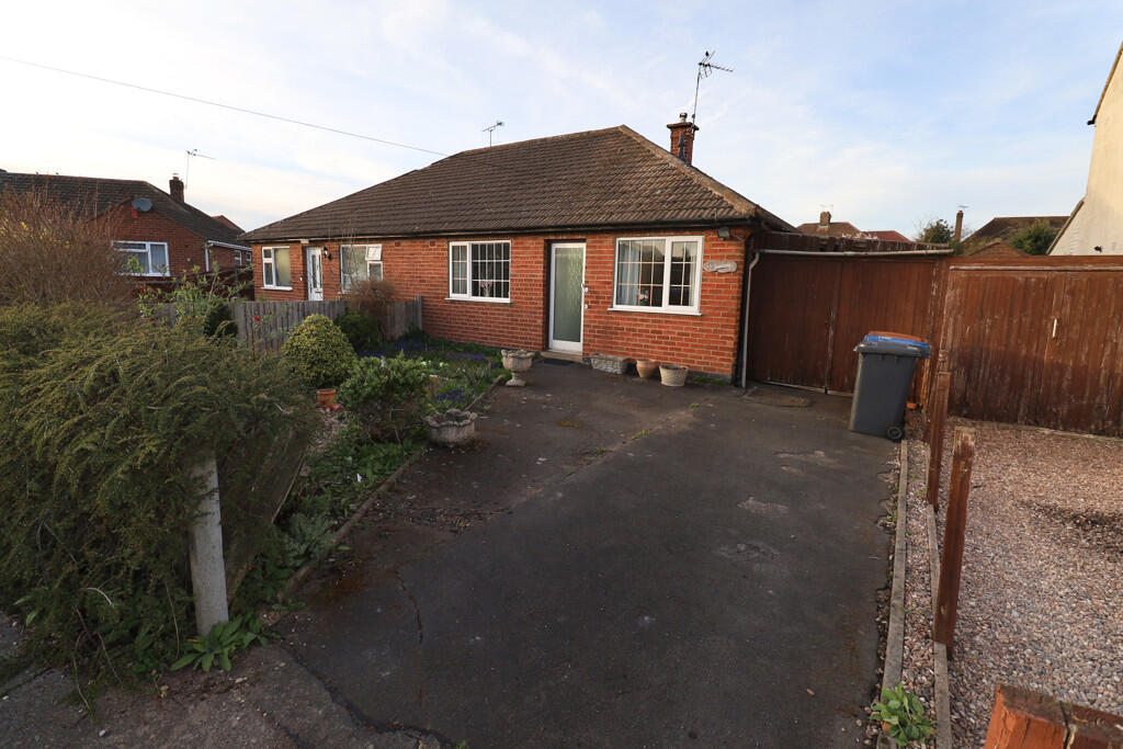 Main image of property: St. Martins Drive, Desford, Leicestershire, LE9 9GW