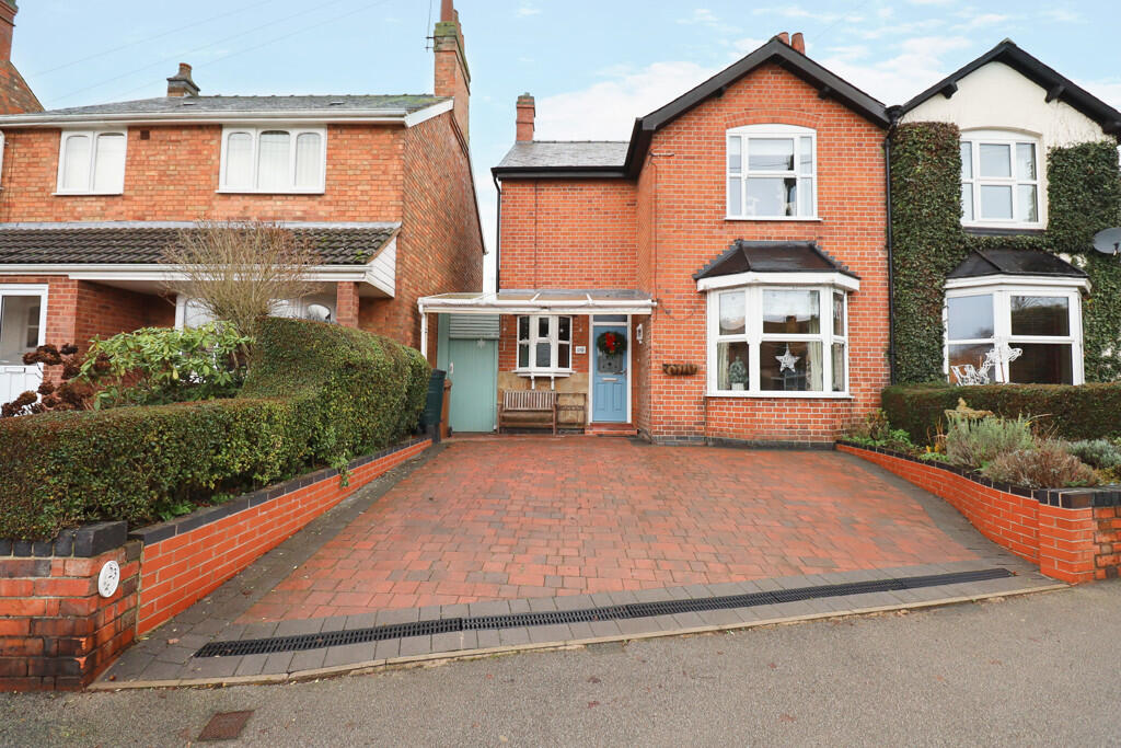 Main image of property: Dragon Lane, Newbold Verdon, Leicester, Leicestershire, LE9 9NG