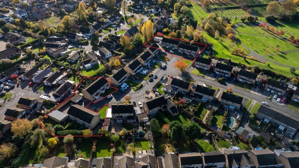 Main image of property: Saville Close, Hinckley, Leicestershire, LE10 1SZ