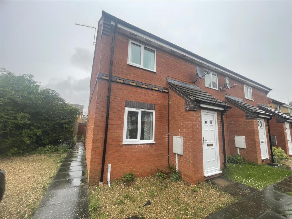 Main image of property: Annette Close, Spalding