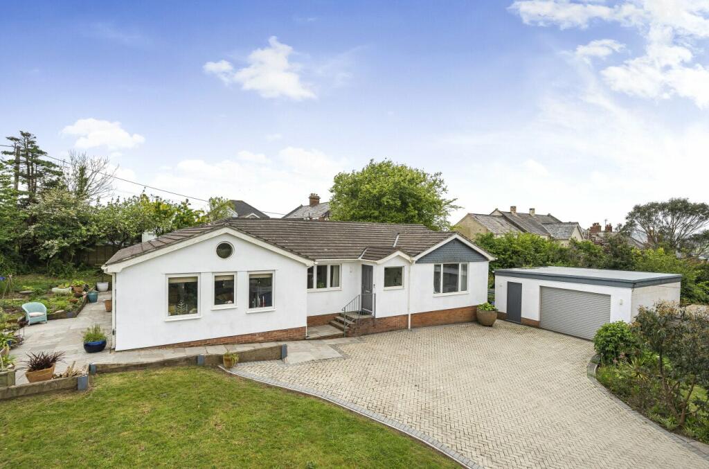 3 bedroom bungalow for sale in Laskeys Lane, Sidmouth, Devon, EX10