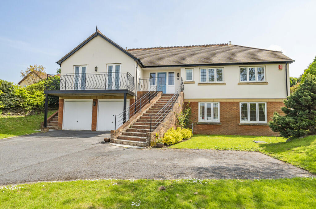 4 bedroom detached house for sale in Regency Gate, Sidmouth, Devon, EX10