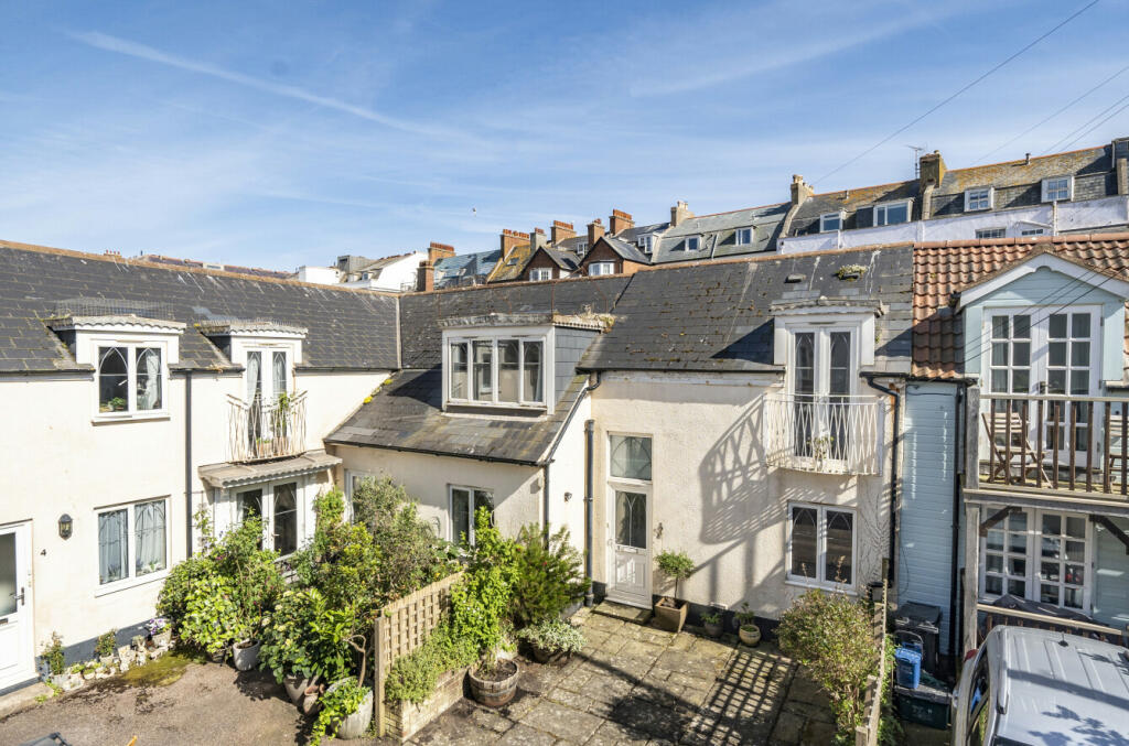 3 bedroom terraced house for sale in Fore Street, Sidmouth, Devon, EX10