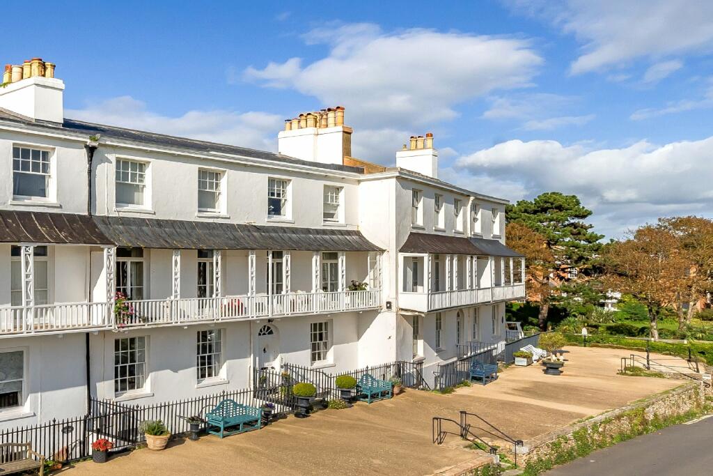 2 bedroom apartment for sale in Fortfield Terrace, Sidmouth, Devon, EX10
