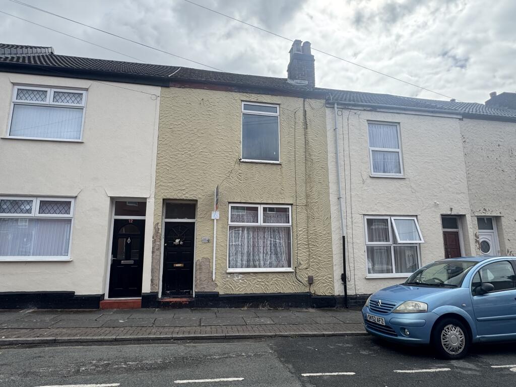 Main image of property: 10 FREDERICK STREET, WIDNES, CHESHIRE