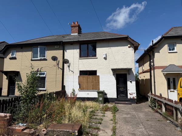 Main image of property: 32 ARKLE ROAD, PRENTON, MERSEYSIDE