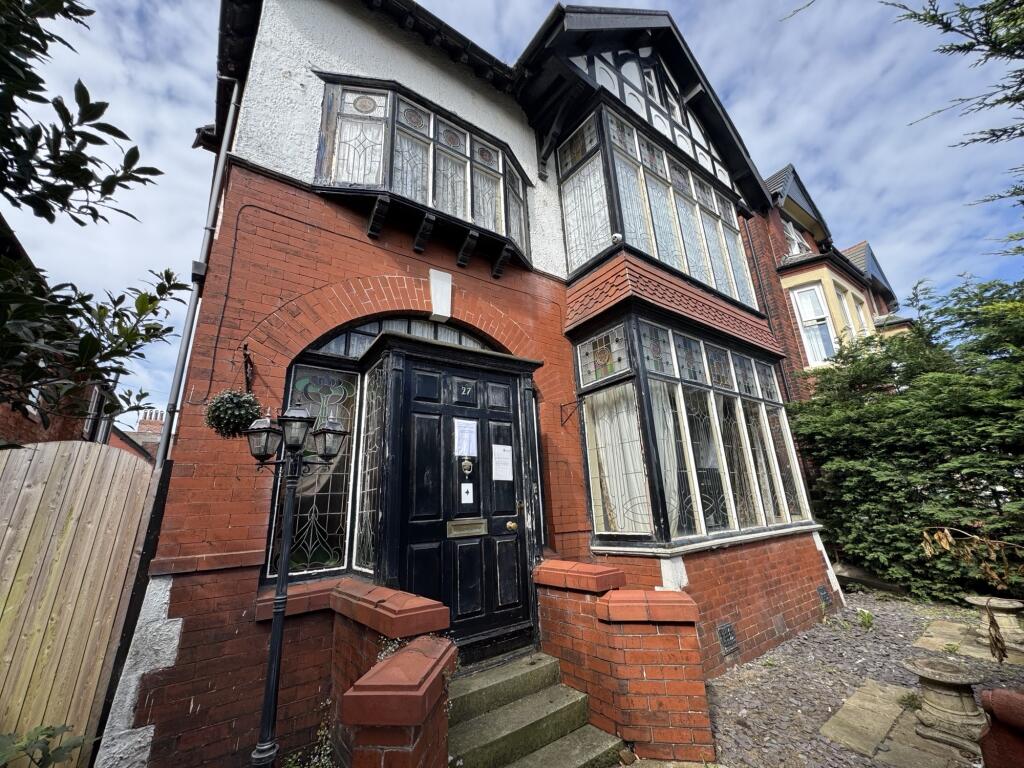 Main image of property: 27 ST. DAVIDS ROAD NORTH, LYTHAM ST. ANNES, LANCASHIRE