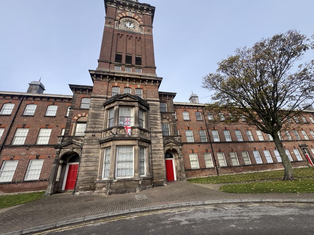 Main image of property: FLAT 64 OAKHOUSE PARK, WALTON, LIVERPOOL